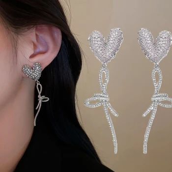 2022 coreano Cheio de Strass Coração Bowknot Brincos para Mulheres Cor de Prata de Metal Elegante Moda Dangle Brincos de Joalheria