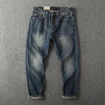 Re-gravado lavado branqueada nostálgico pequeno calça jeans reta, com cintura fina e bordado azul, calças masculinas.